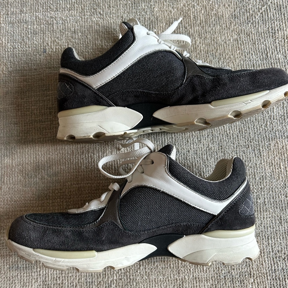 CHANEL Black and White Athletic Sneakers - Picture 2 of 8